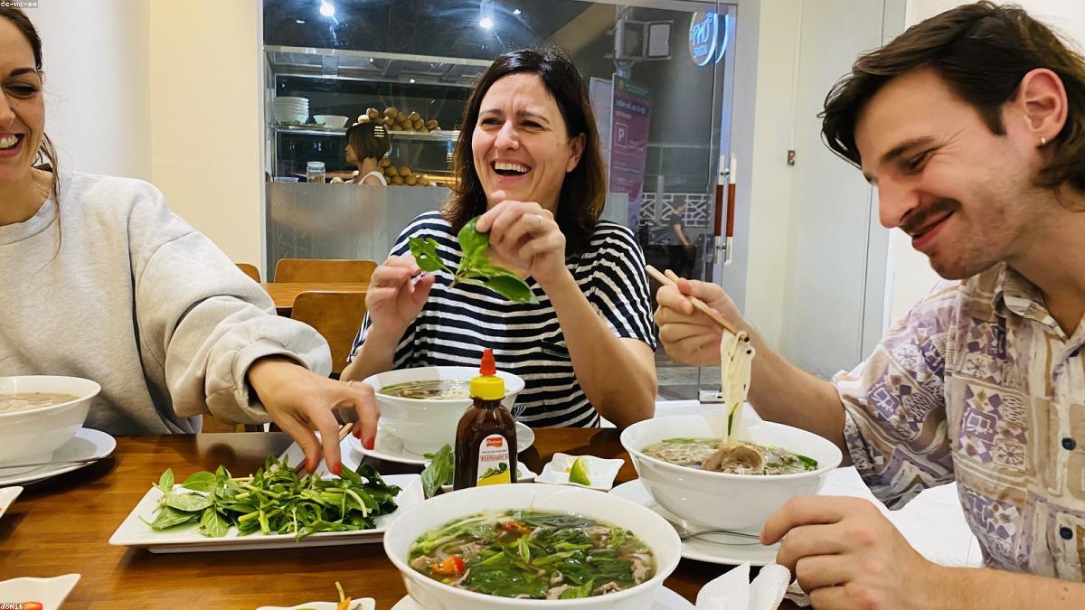 餐饮短视频获客全攻略：从选题到转化的完整SOP